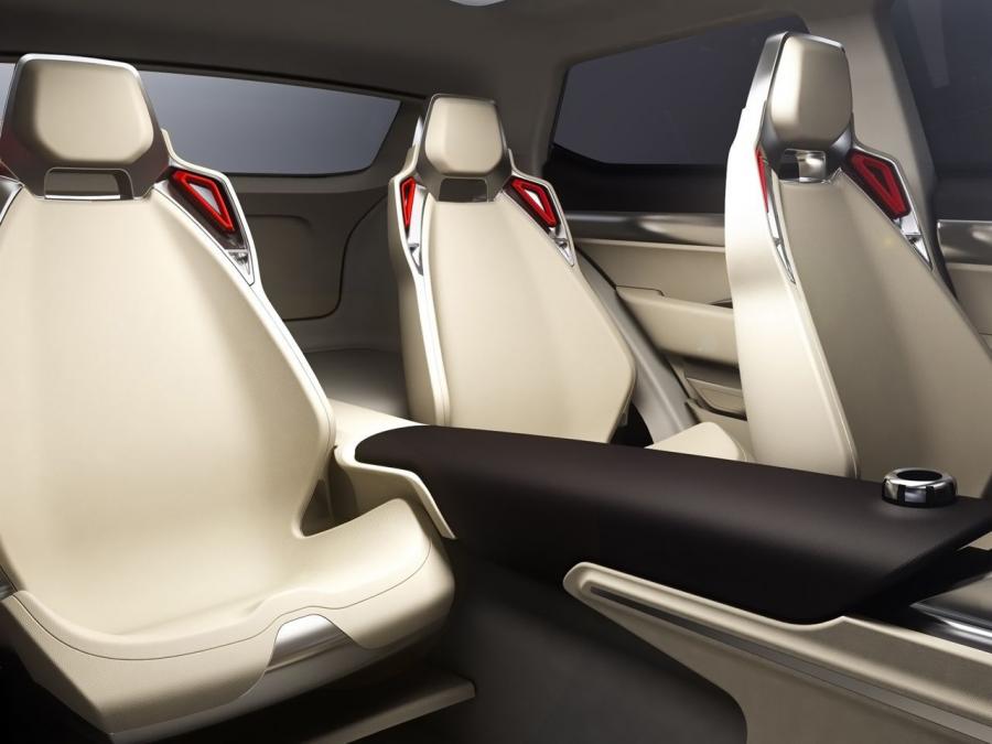  SsangYong SIV-1 Concept 2013 года  (фото 12 из 15)